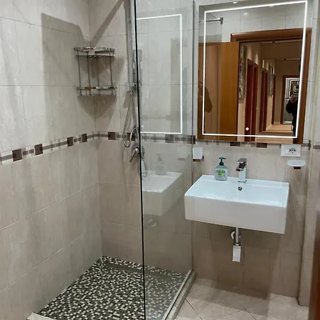 Appartement Middle Center Gallery 2 Skanderbeg Square *